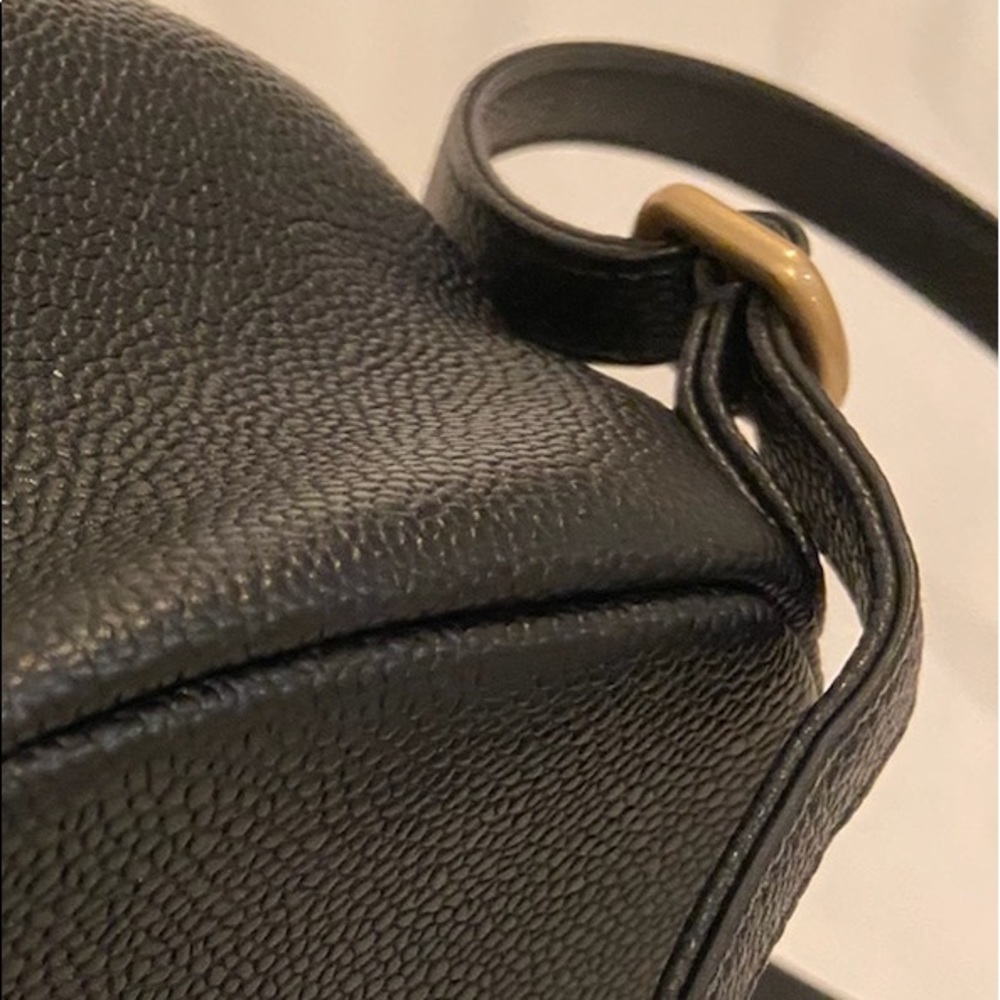 Auth Chanel Parisian Journey caviar gold backpack - Picture 7 of 13